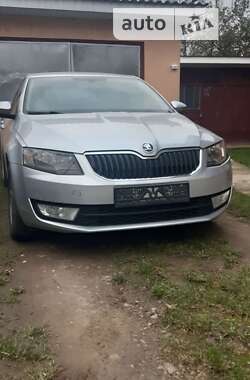 Ліфтбек Skoda Octavia 2014 в Ужгороді