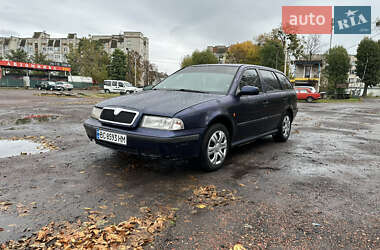 Універсал Skoda Octavia 1999 в Червонограді