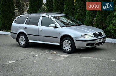 Ліфтбек Skoda Octavia 2008 в Києві