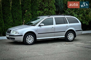 Ліфтбек Skoda Octavia 2008 в Києві