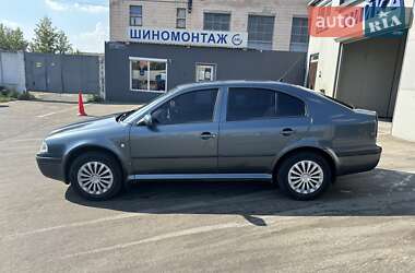 Ліфтбек Skoda Octavia 2004 в Києві