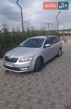 Універсал Skoda Octavia 2014 в Виноградові