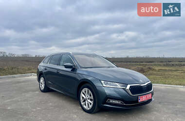 Универсал Skoda Octavia 2021 в Ровно