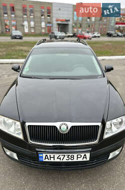 Універсал Skoda Octavia 2007 в Дніпрі