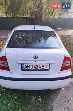Лифтбек Skoda Octavia 2010 в 