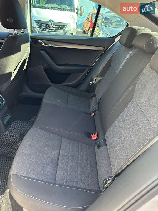 Ліфтбек Skoda Octavia 2019 в Ковелі