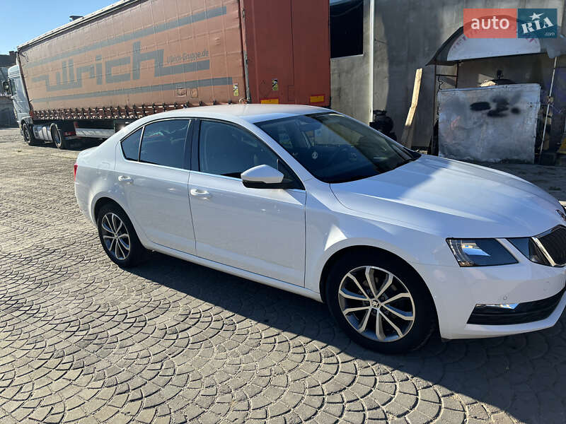 Ліфтбек Skoda Octavia 2019 в Ковелі