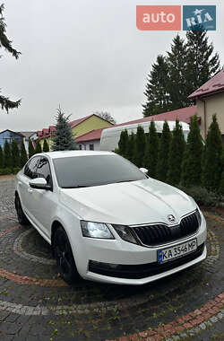 Ліфтбек Skoda Octavia 2019 в Львові