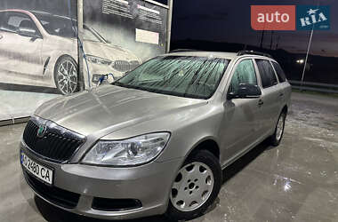 Универсал Skoda Octavia 2012 в Иршаве