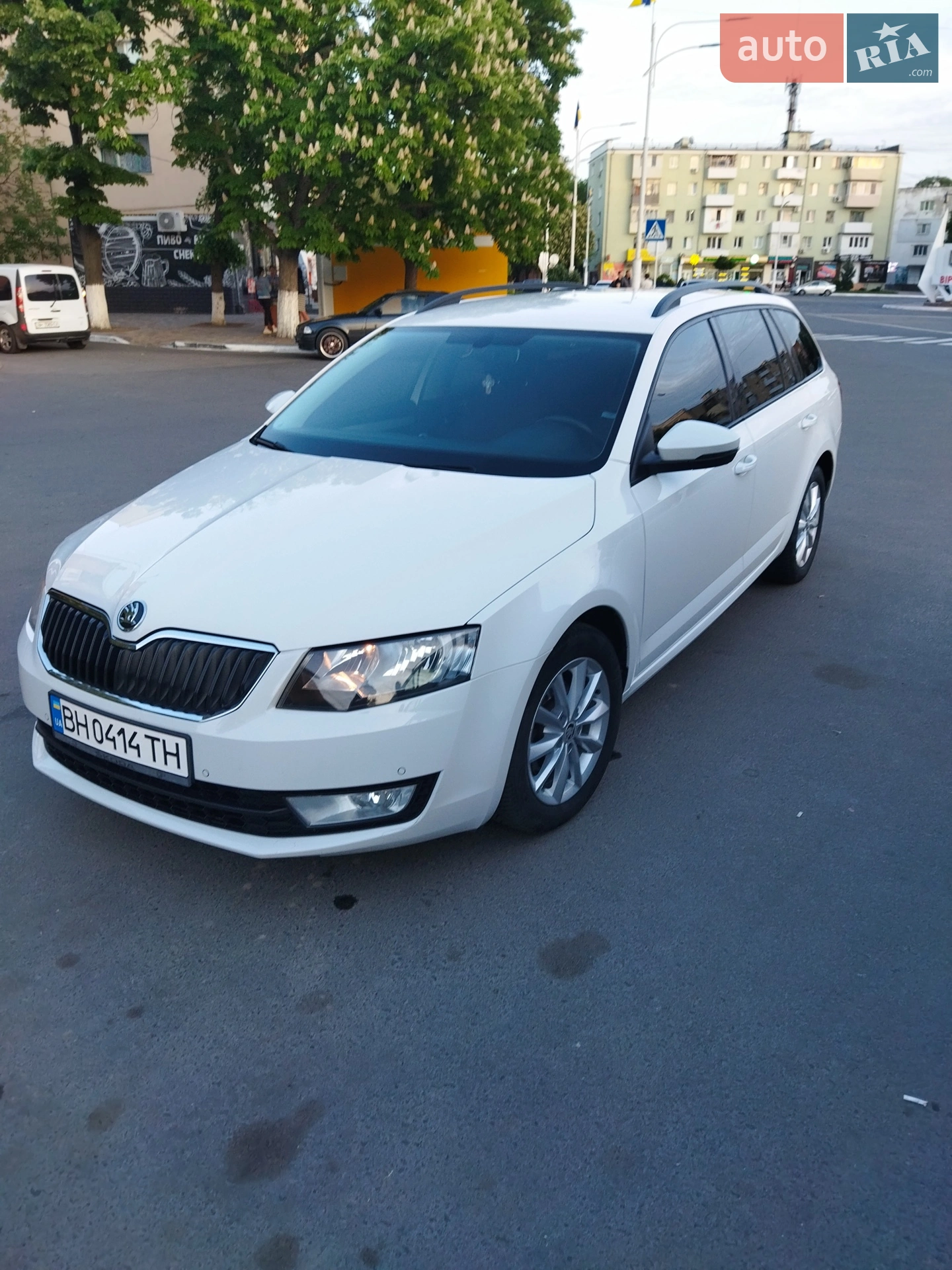 2017 Skoda Octavia - мініатюра 2