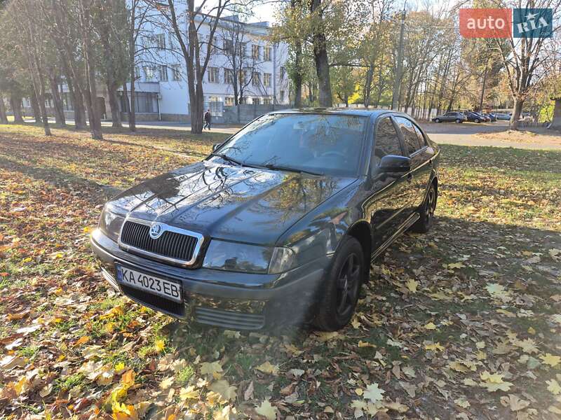 Лифтбек Skoda Octavia 2006 в Черкассах