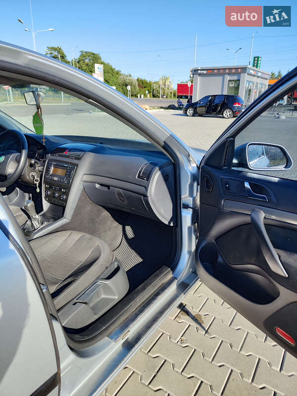 Ліфтбек Skoda Octavia 2008 в Мукачевому