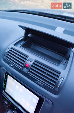 Универсал Skoda Octavia 2009 в 