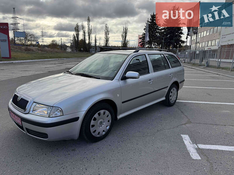 Універсал Skoda Octavia 2006 в Харкові