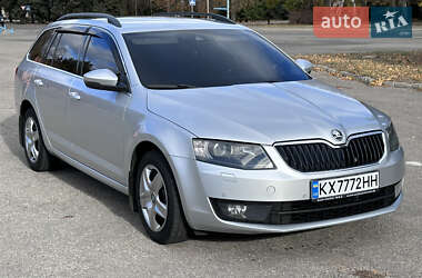 Универсал Skoda Octavia 2013 в Лозовой