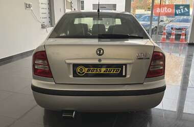 Ліфтбек Skoda Octavia 2003 в Червонограді