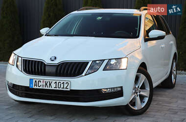 Универсал Skoda Octavia 2017 в Трускавце