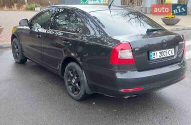 Лифтбек Skoda Octavia 2010 в 
