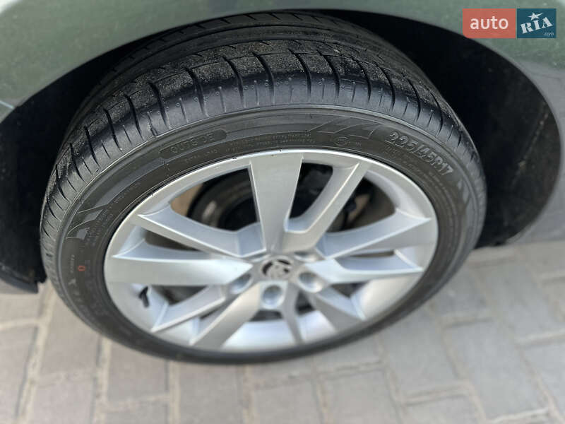 Универсал Skoda Octavia 2018 в Бродах