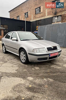 Ліфтбек Skoda Octavia 2005 в Охтирці