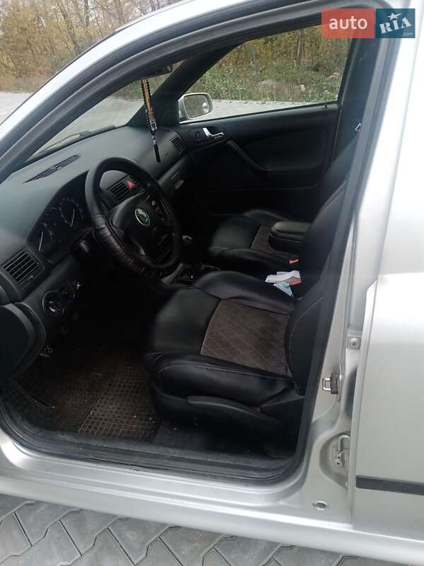 Ліфтбек Skoda Octavia 2005 в Сквирі