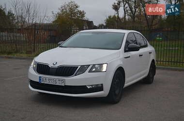 Ліфтбек Skoda Octavia 2018 в Дніпрі