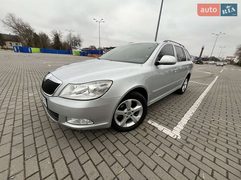 Универсал Skoda Octavia 2012 в Коломые