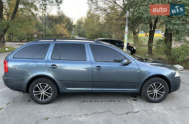 Универсал Skoda Octavia 2005 в Киеве