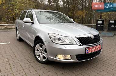 Універсал Skoda Octavia 2009 в Прилуках