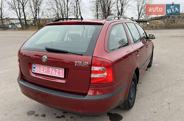 Універсал Skoda Octavia 2008 в Нововолинську