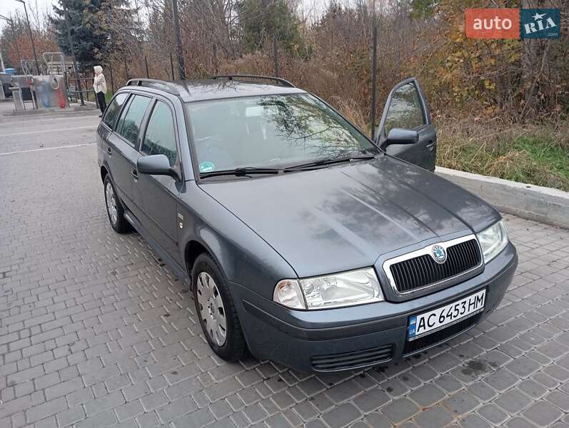 Універсал Skoda Octavia 2003 в Луцьку