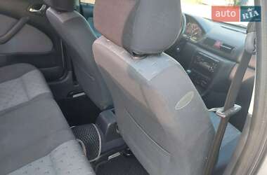 Лифтбек Skoda Octavia 2002 в 