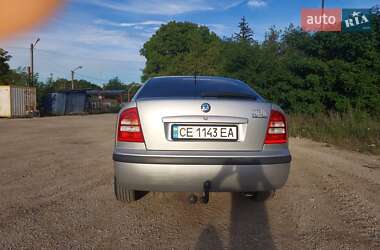 Лифтбек Skoda Octavia 2002 в 