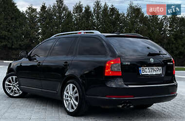 Универсал Skoda Octavia 2011 в Дрогобыче