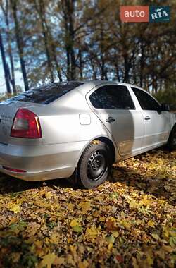 Лифтбек Skoda Octavia 2012 в Христиновке