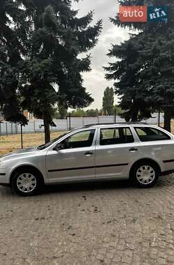 Универсал Skoda Octavia 2012 в Кропивницком