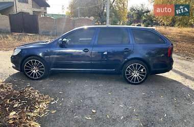 Универсал Skoda Octavia 2010 в 
