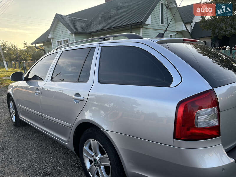 Универсал Skoda Octavia 2010 в Стрые