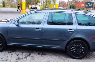 Універсал Skoda Octavia 2008 в Смілі