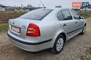 Лифтбек Skoda Octavia 2008 в 