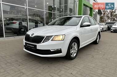 Лифтбек Skoda Octavia 2017 в Киеве