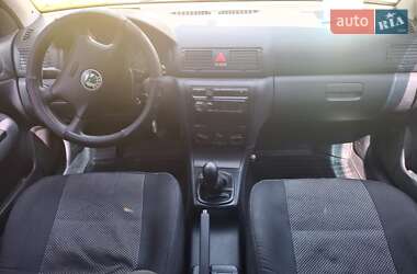 Ліфтбек Skoda Octavia 2004 в 