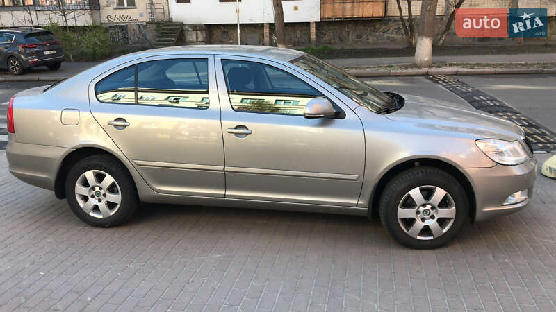 Лифтбек Skoda Octavia 2011 в Корсуне-Шевченковском фото 8 Лифтбек Skoda Octavia 2011 в Корсуне-Шевченковском