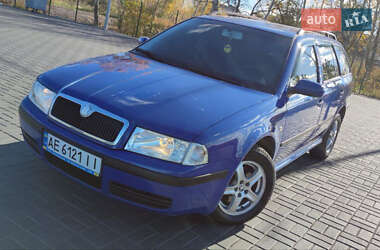 Универсал Skoda Octavia 2005 в Днепре