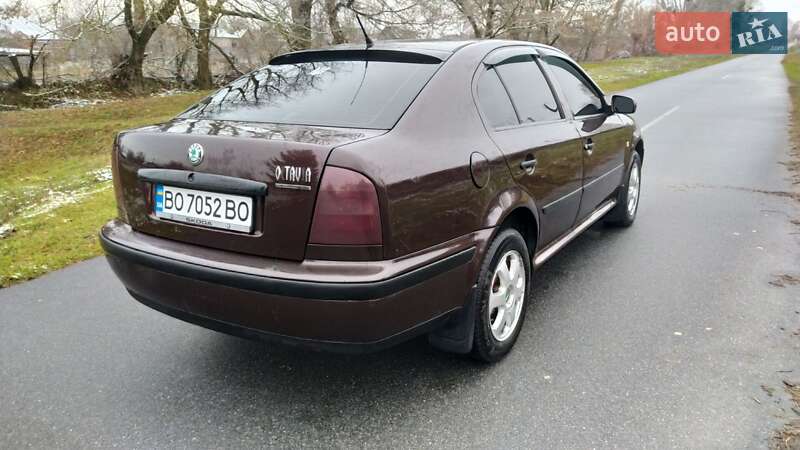 Универсал Skoda Octavia 1998 в Калиновке