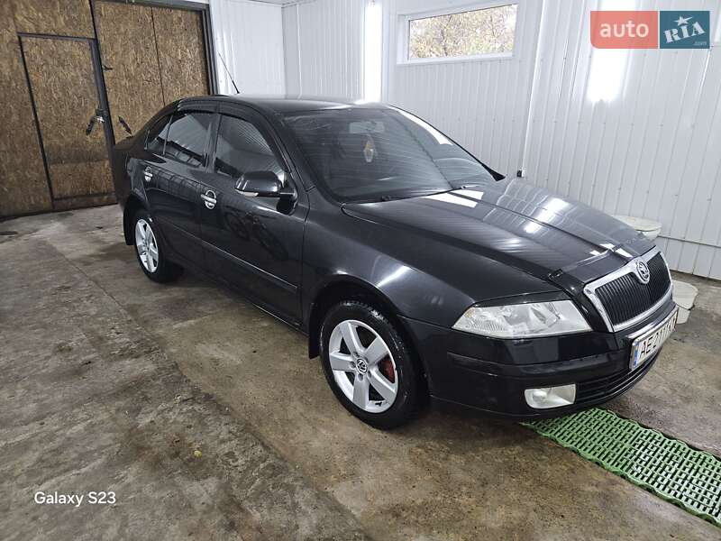 Лифтбек Skoda Octavia 2008 в Кривом Роге