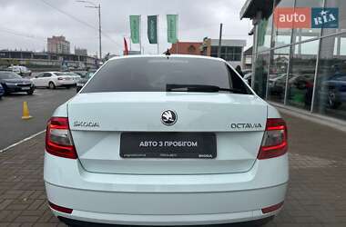 Лифтбек Skoda Octavia 2019 в Киеве