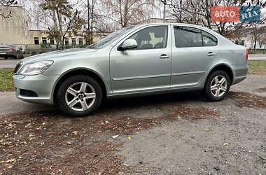 Лифтбек Skoda Octavia 2010 в Котельве