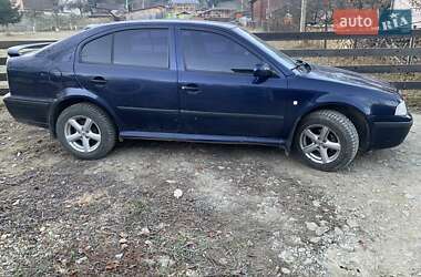 Лифтбек Skoda Octavia 2000 в Верховине