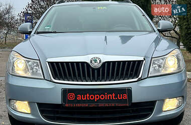 Універсал Skoda Octavia 2010 в Сумах